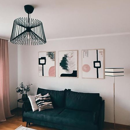 Southwest Seashore Apartment لييبايا المظهر الخارجي الصورة